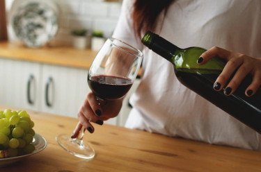 Деалкоголизированное вино: что это, польза, как делается