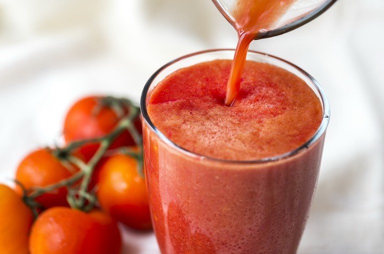 Полезен ли томатный сок? Польза и вред