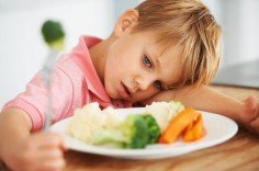 12 Советов по приему пищи для детей с аутизмом