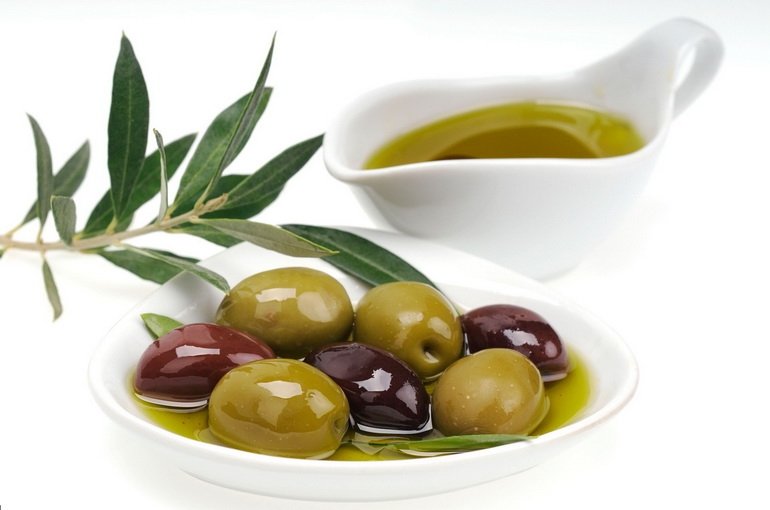 Оливковое масло при запорах у взрослых и детей