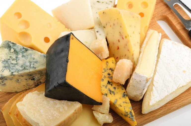 Можно ли сыр на кето-диете и какой является лучшим?